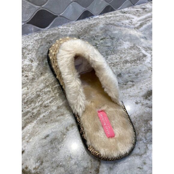 Isaac Mizrahi NY Gold Faux Fur Bedroom Slippers Size 8 - Picture 3 of 7